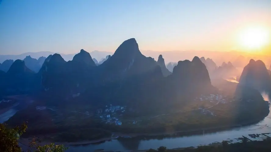 新型独特